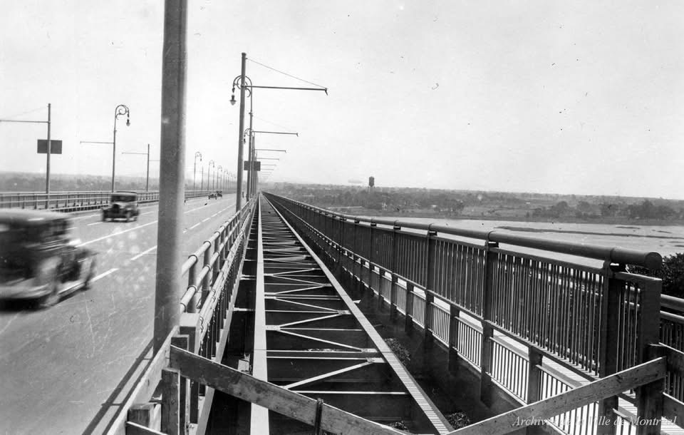 Les rails de tramways du pont Jacques-Cartier 4 Rails des tramways vers Longueuil